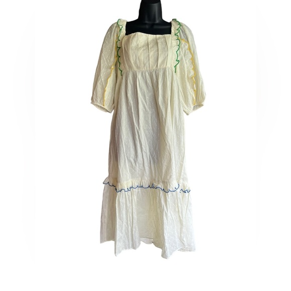 ✅Farm RIO Off-White Textured Puff Sleeve Midi Dress NWT S pleated front ruffle - Picture 9 of 10